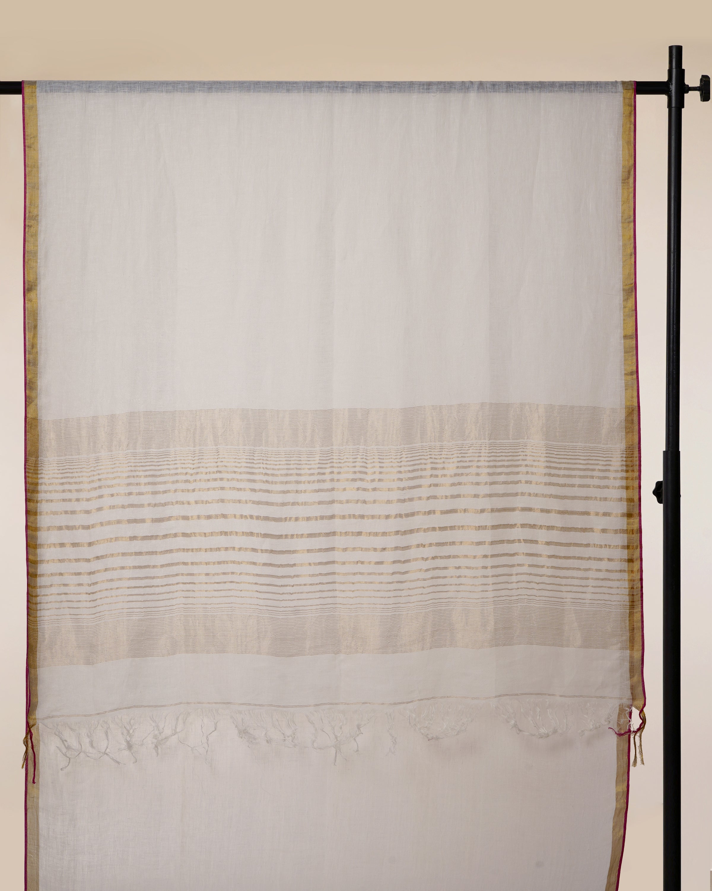 Off-White Fancy Handwoven Pure Linen Muslin Saree with Blouse Piece