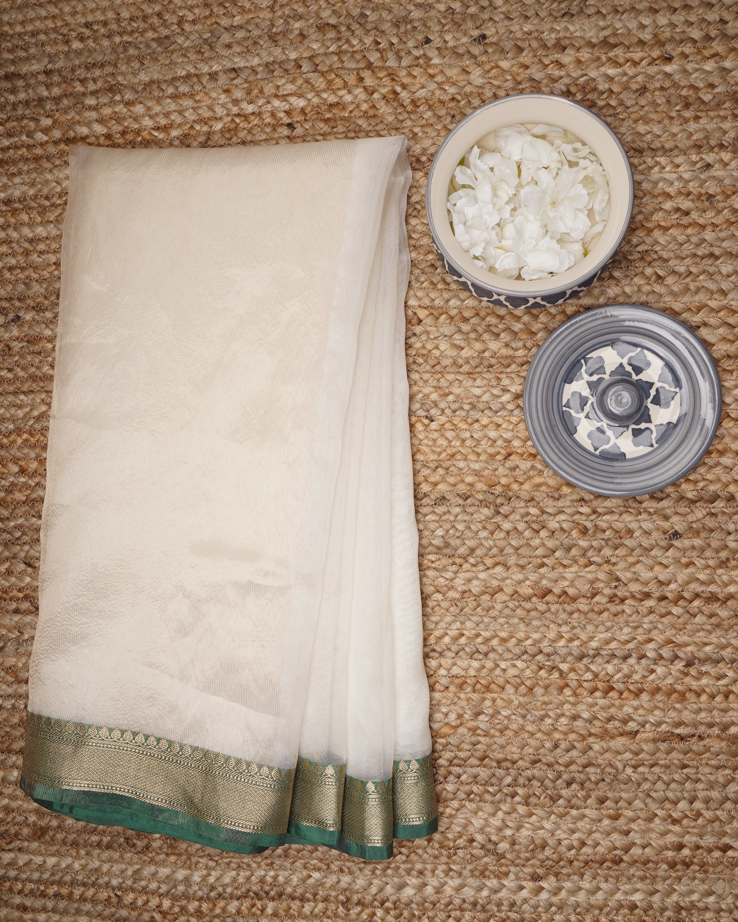 Off White Dyeable Fancy Banarasi Handwoven Organza Silk Saree