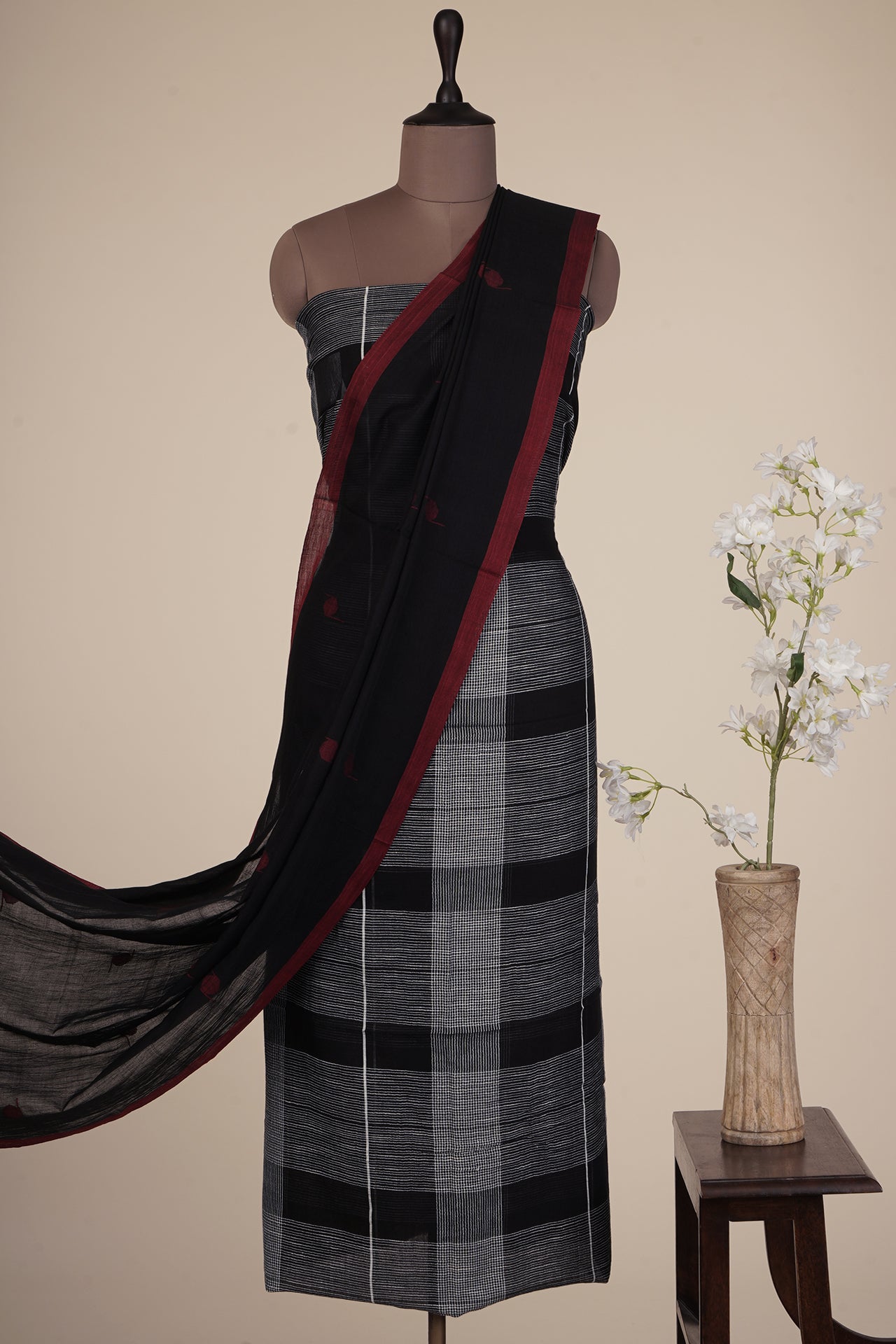 Black Color Handwoven Jamdani Cotton Suit Set with Tassel Dupatta