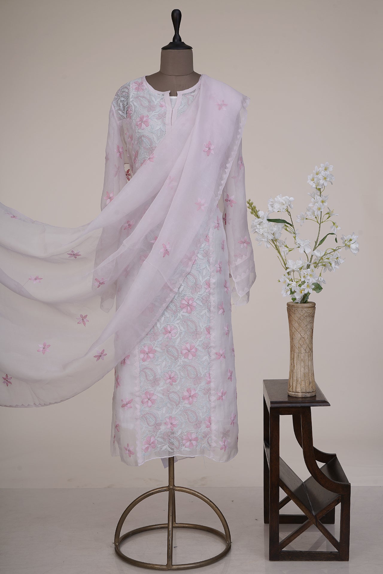 Light Pink Color Handcrafted Chikankari Unstitched Pure Organza Silk Kurta with Dupatta