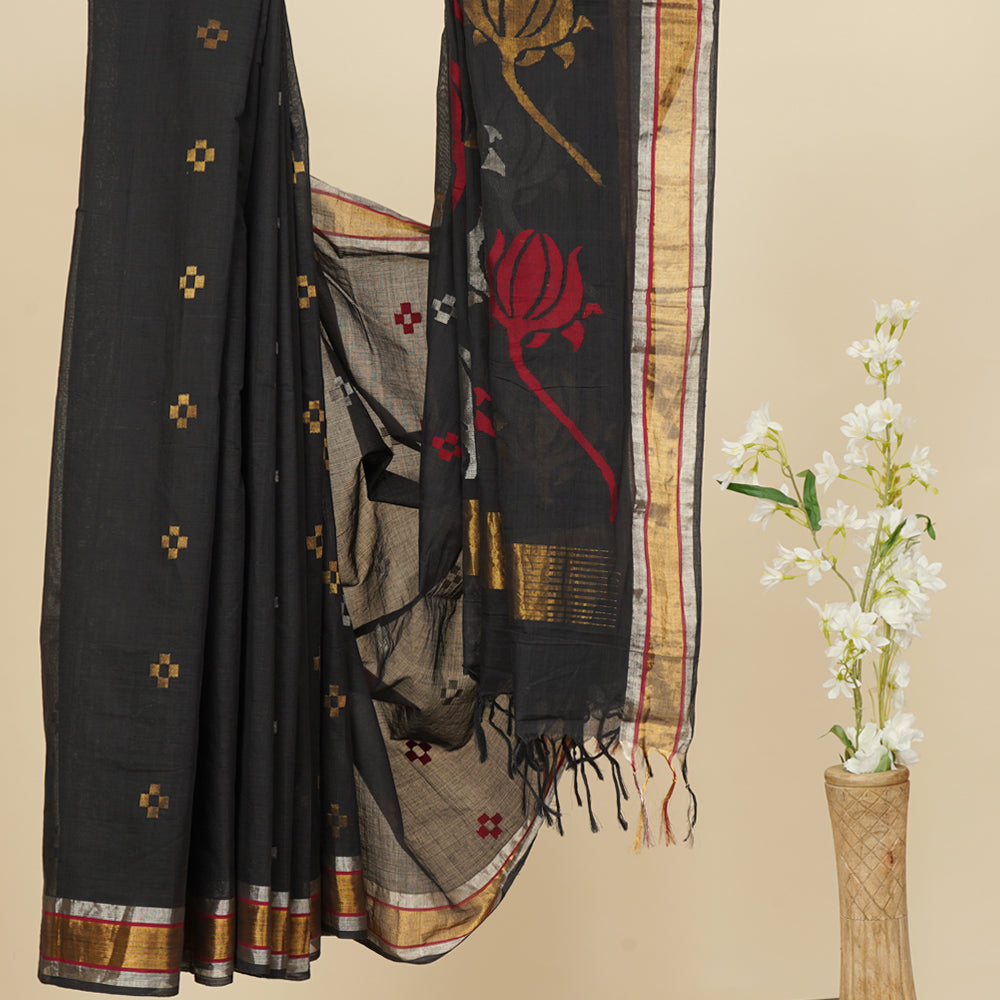 Black Color Handwoven Jacquard Cotton Saree With Blouse Piece
