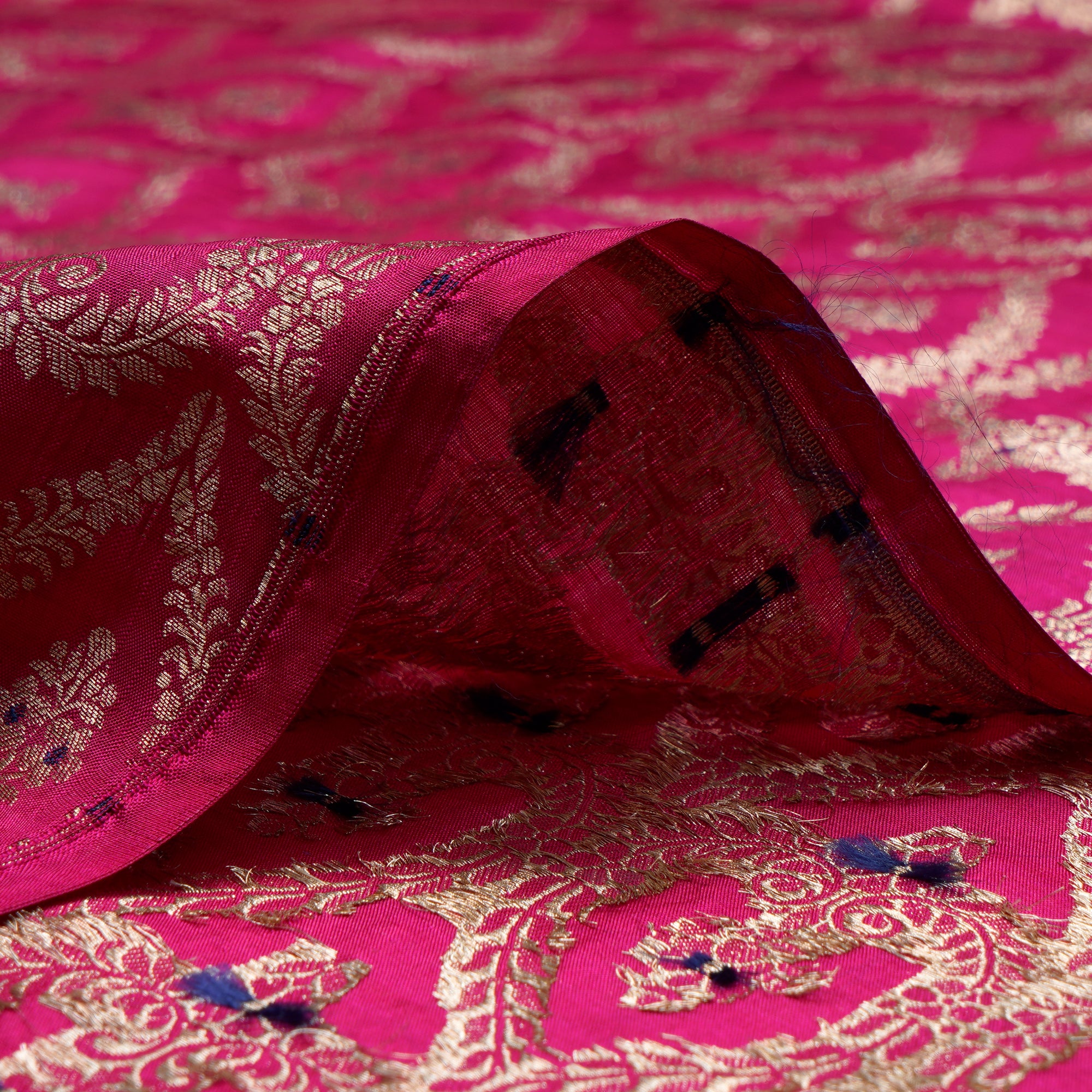 Rani Pink Handwoven Premium Banarasi Meenakari Brocade Silk Fabric