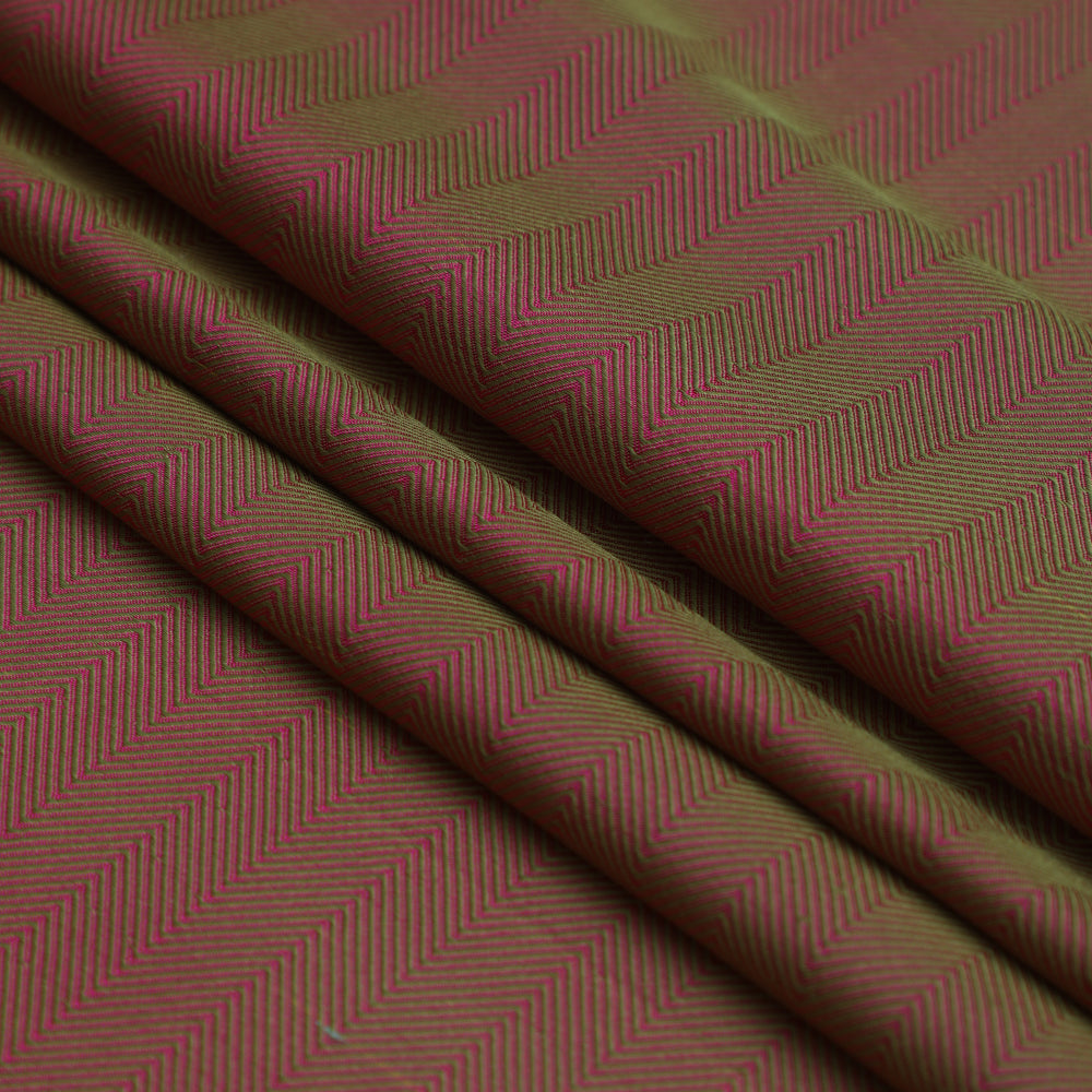Green-Pink Color Jacquard Silk Fabric