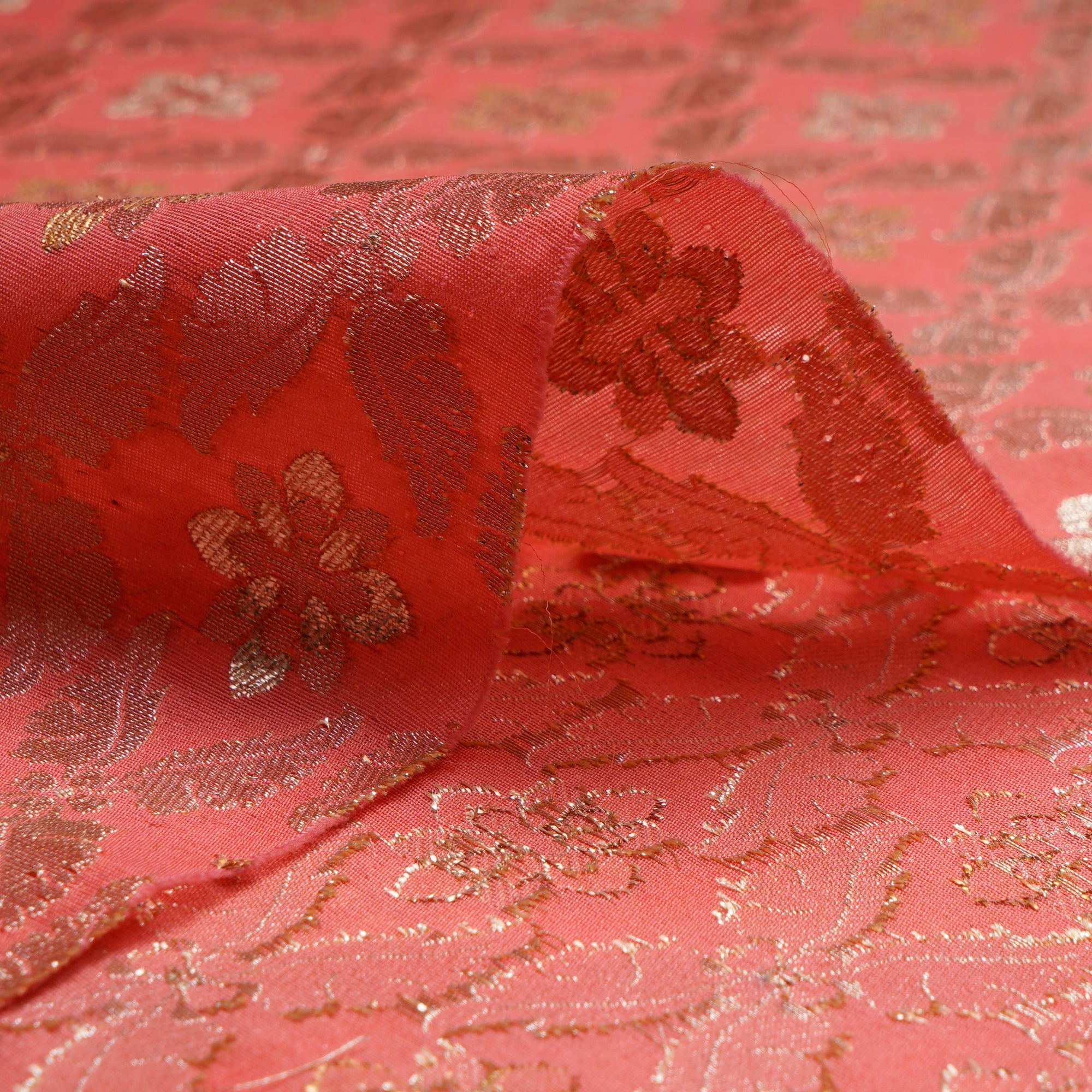 Rose Of Sharon Traditional Pattern Blended Banarasi Brocade Fabric