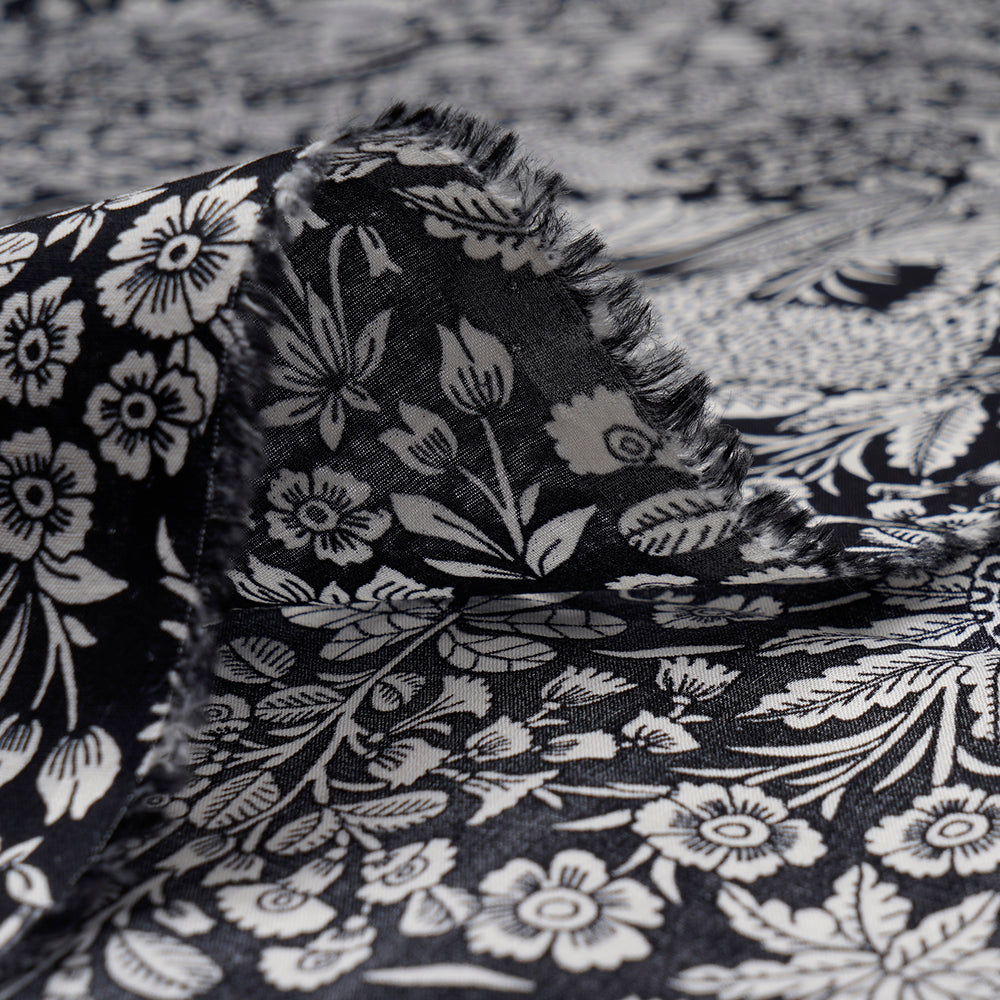 Black White Printed Mill Made Cotton Cambric Fabric