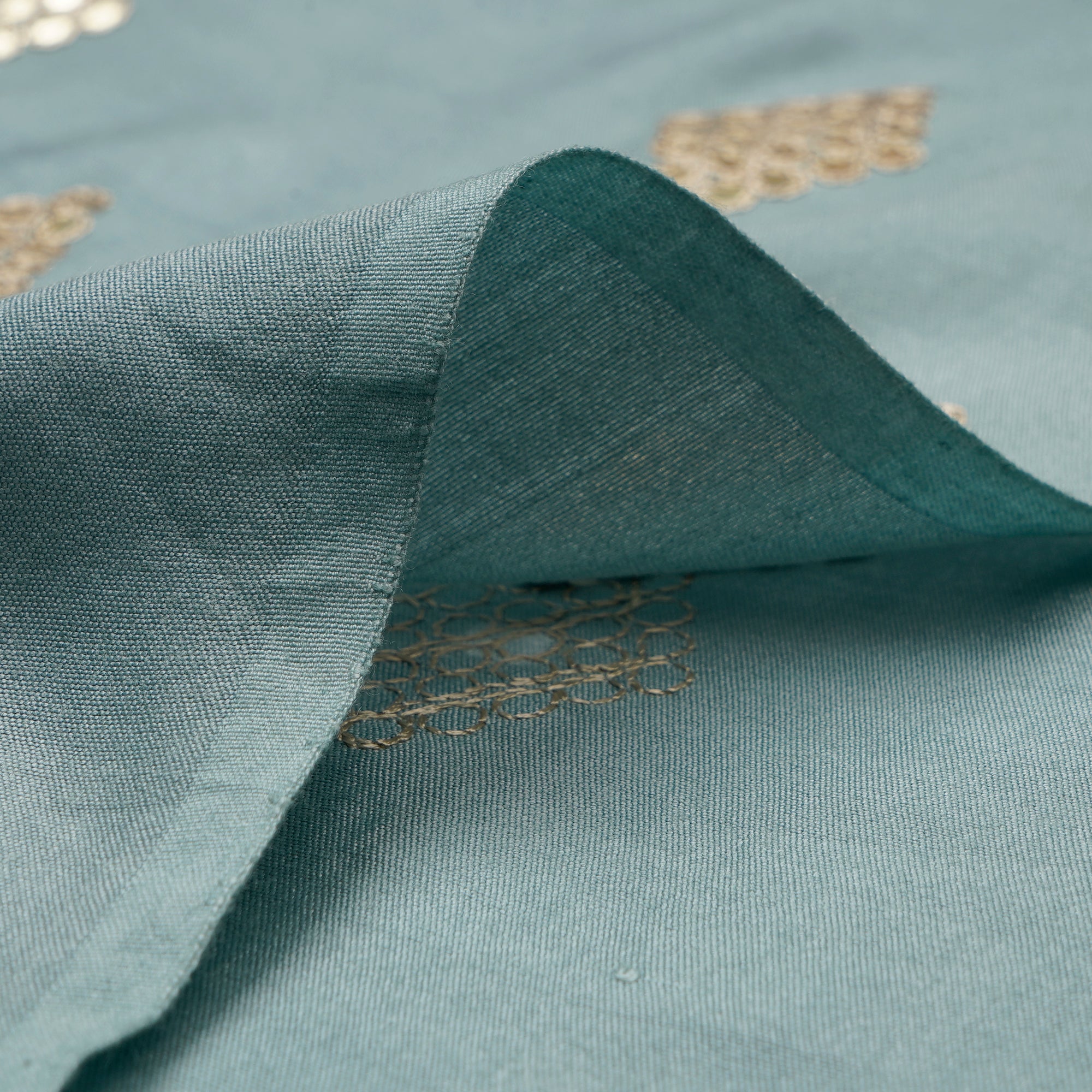 Aqueduct Daimond Pattern Embroidered Viscose Silk Fabric