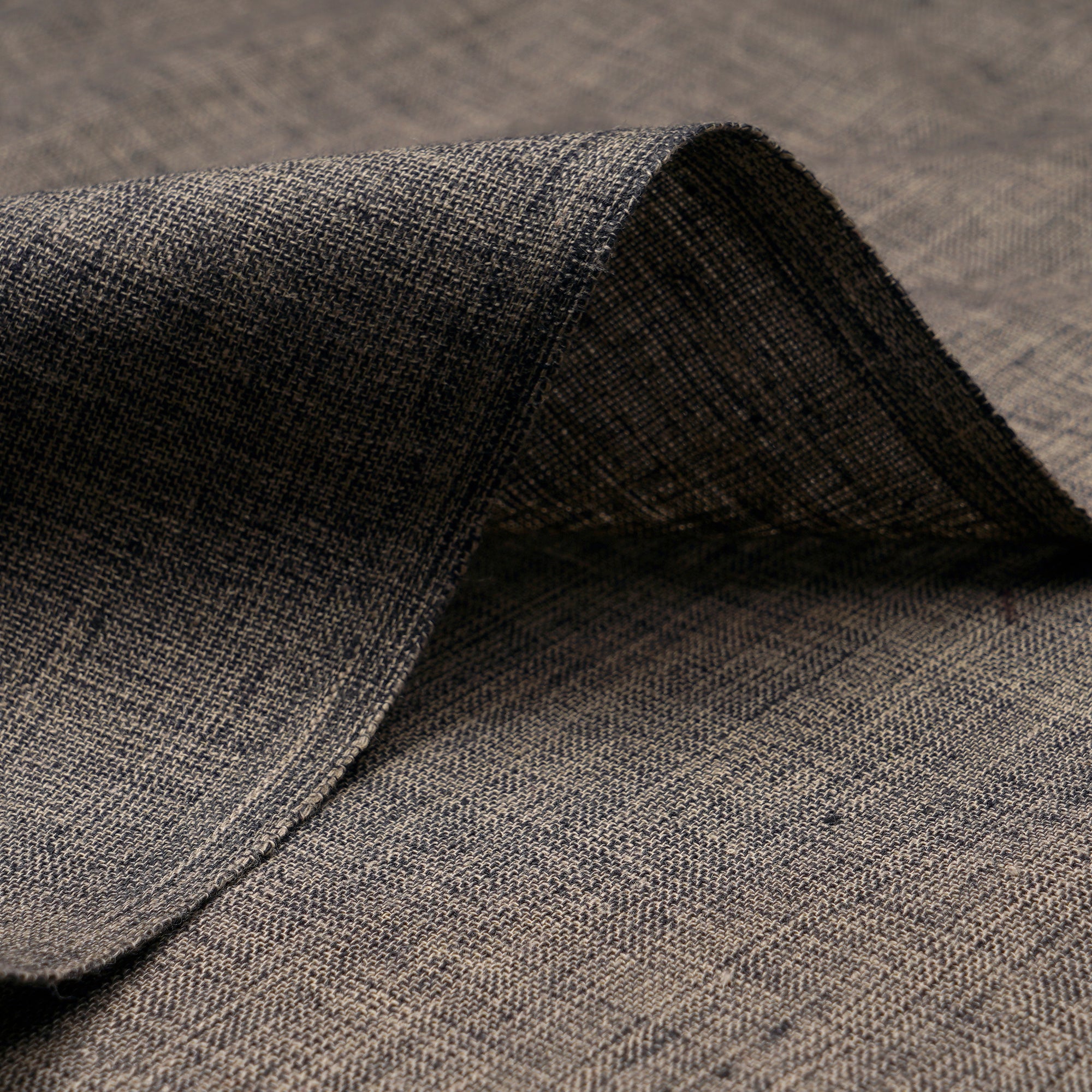 Grey-Black Yarn Dyed Oxford South Cotton Fabric