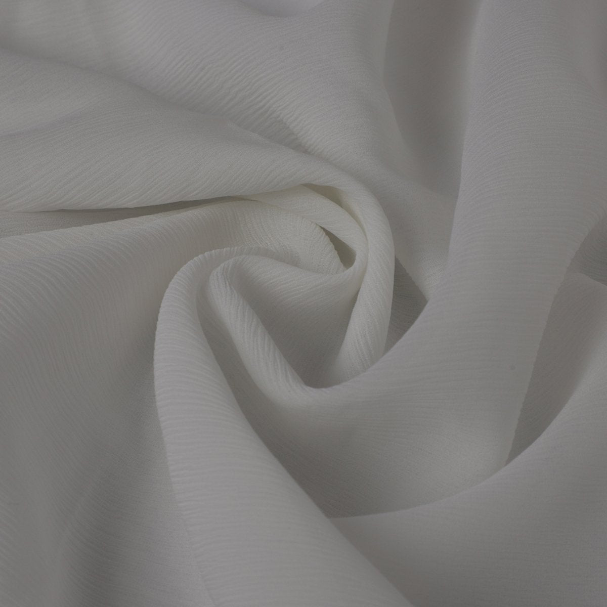 White Color 50 GLM Wrinkle Chiffon Silk Dyeable Fabric