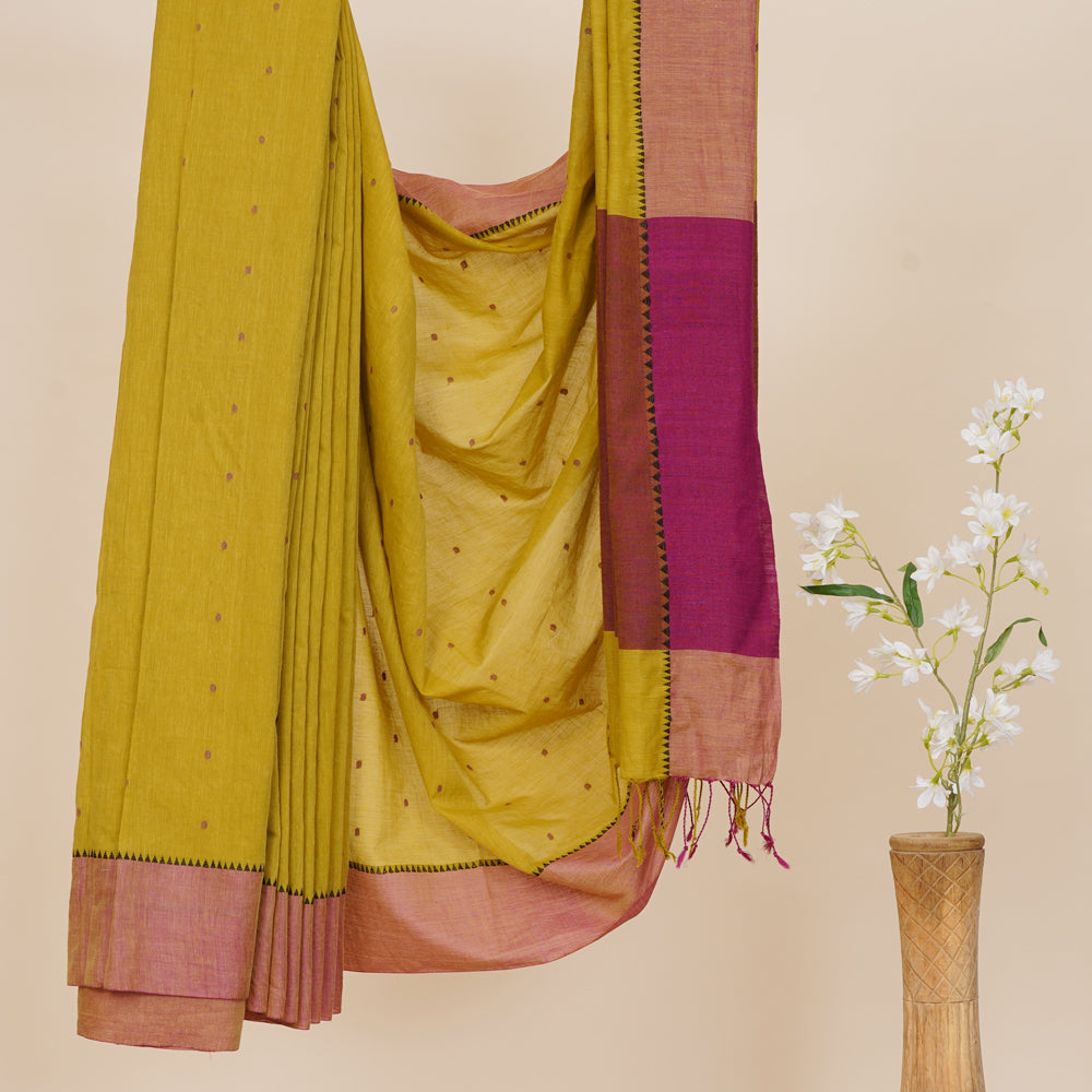 Multi Color Handwoven Silk Saree With Blouse Piece